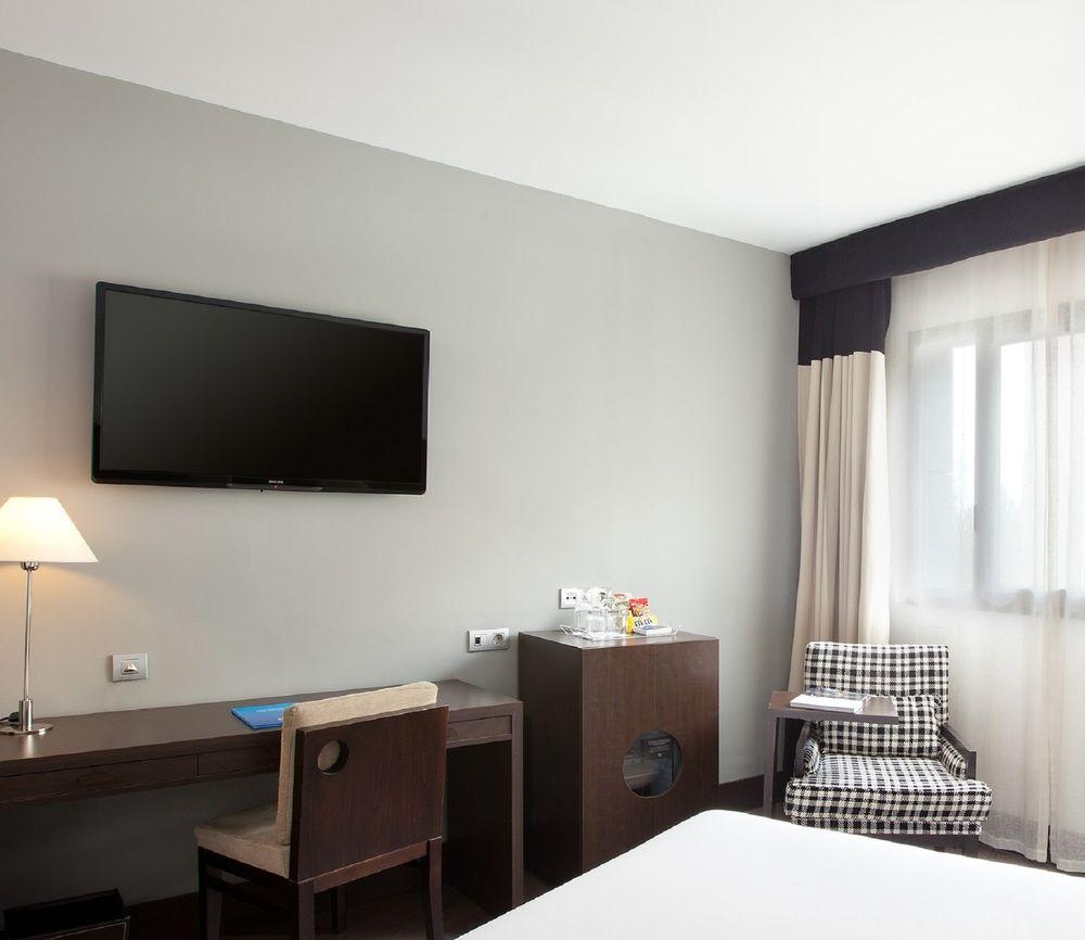 Hotel Catalonia El Retiro Madryt Zewnętrze zdjęcie
