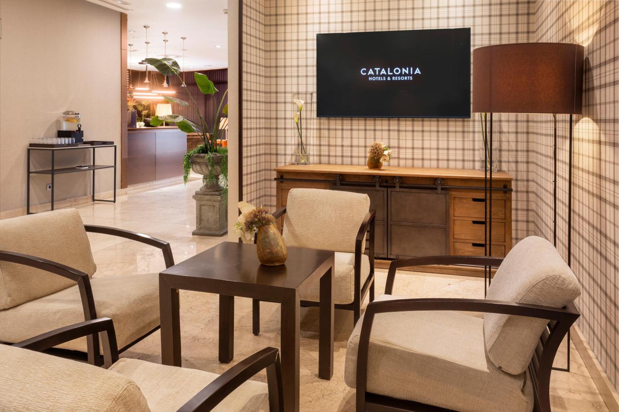 Hotel Catalonia El Retiro Madryt Zewnętrze zdjęcie